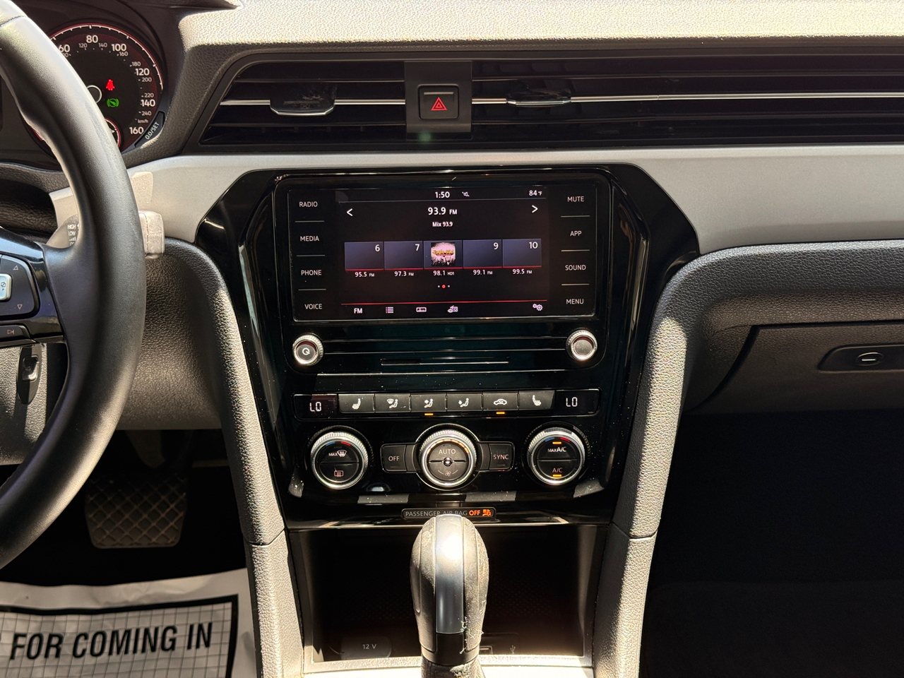 Volkswagen Passat SE 2021 Volkswagen Passat SE 2021