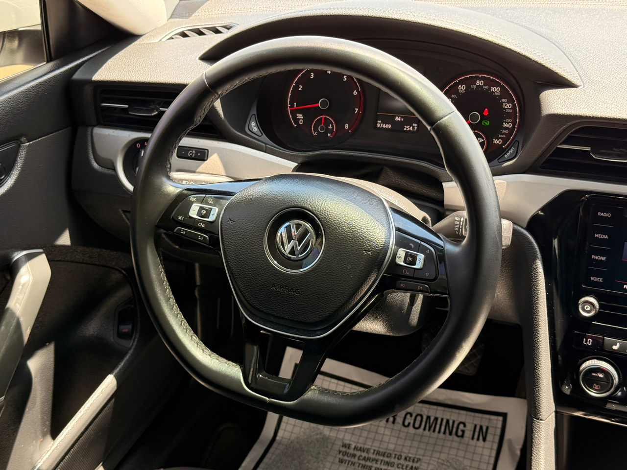 Volkswagen Passat SE 2021 Volkswagen Passat SE 2021