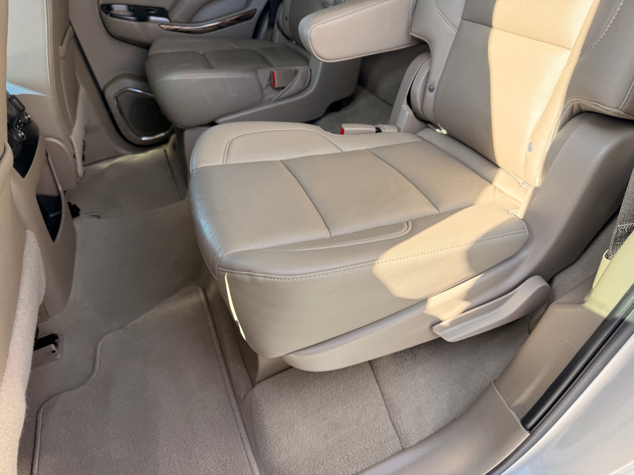 GMC Yukon SLT Standard Edition 2019 GMC Yukon SLT Standard Edition 2019