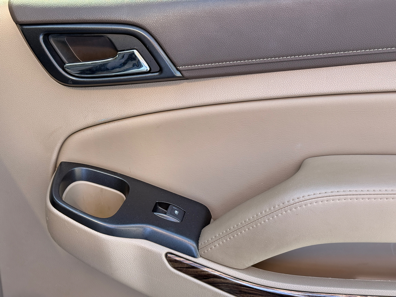 GMC Yukon SLT Standard Edition 2019 GMC Yukon SLT Standard Edition 2019