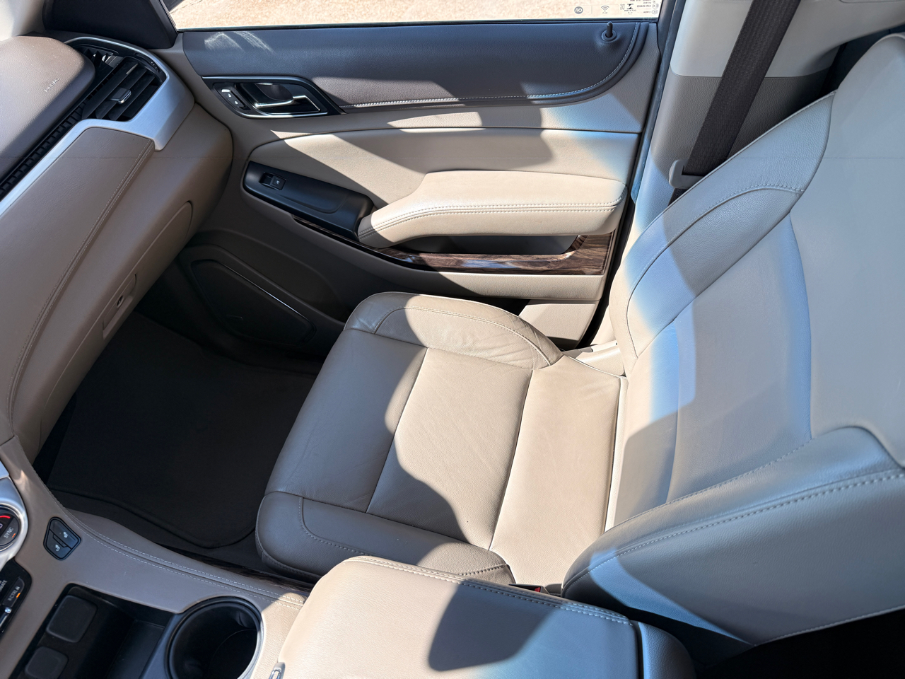 GMC Yukon SLT Standard Edition 2019 GMC Yukon SLT Standard Edition 2019