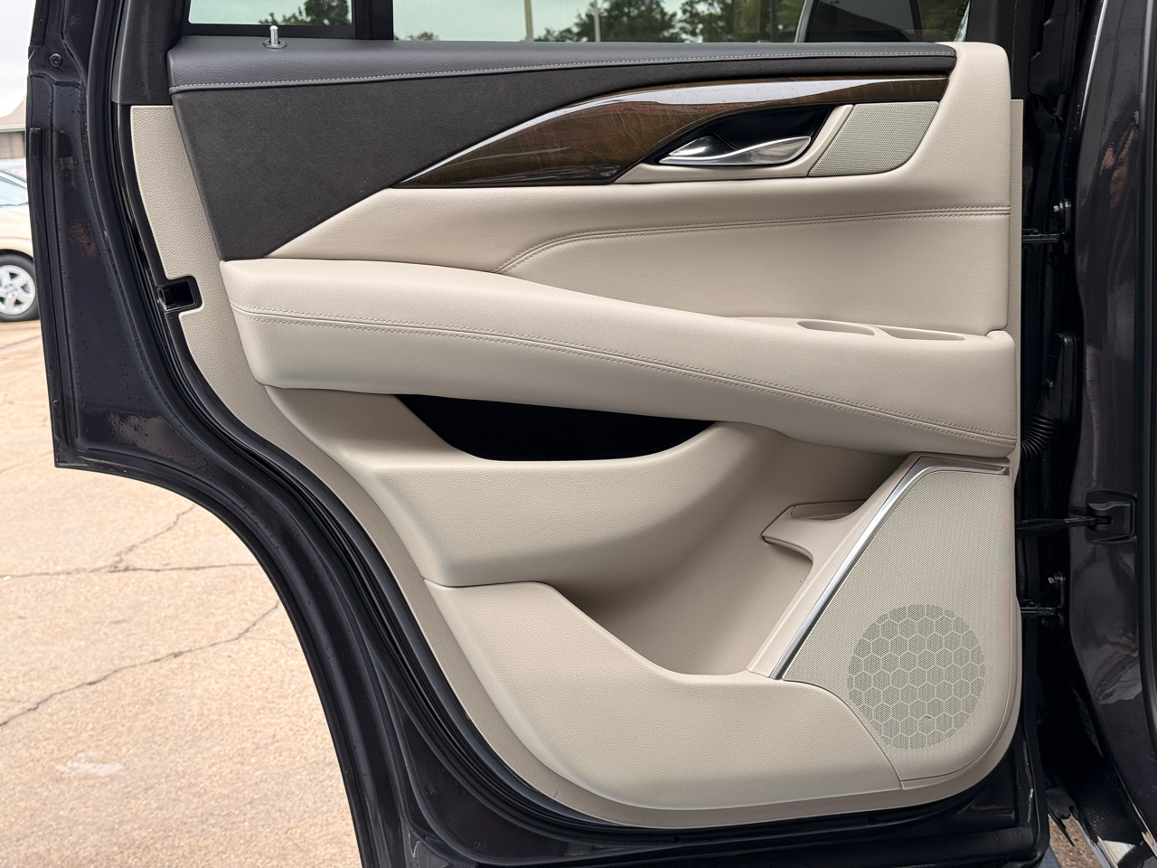 Cadillac Escalade Premium 2WD 2018 Cadillac Escalade Premium 2WD 2018