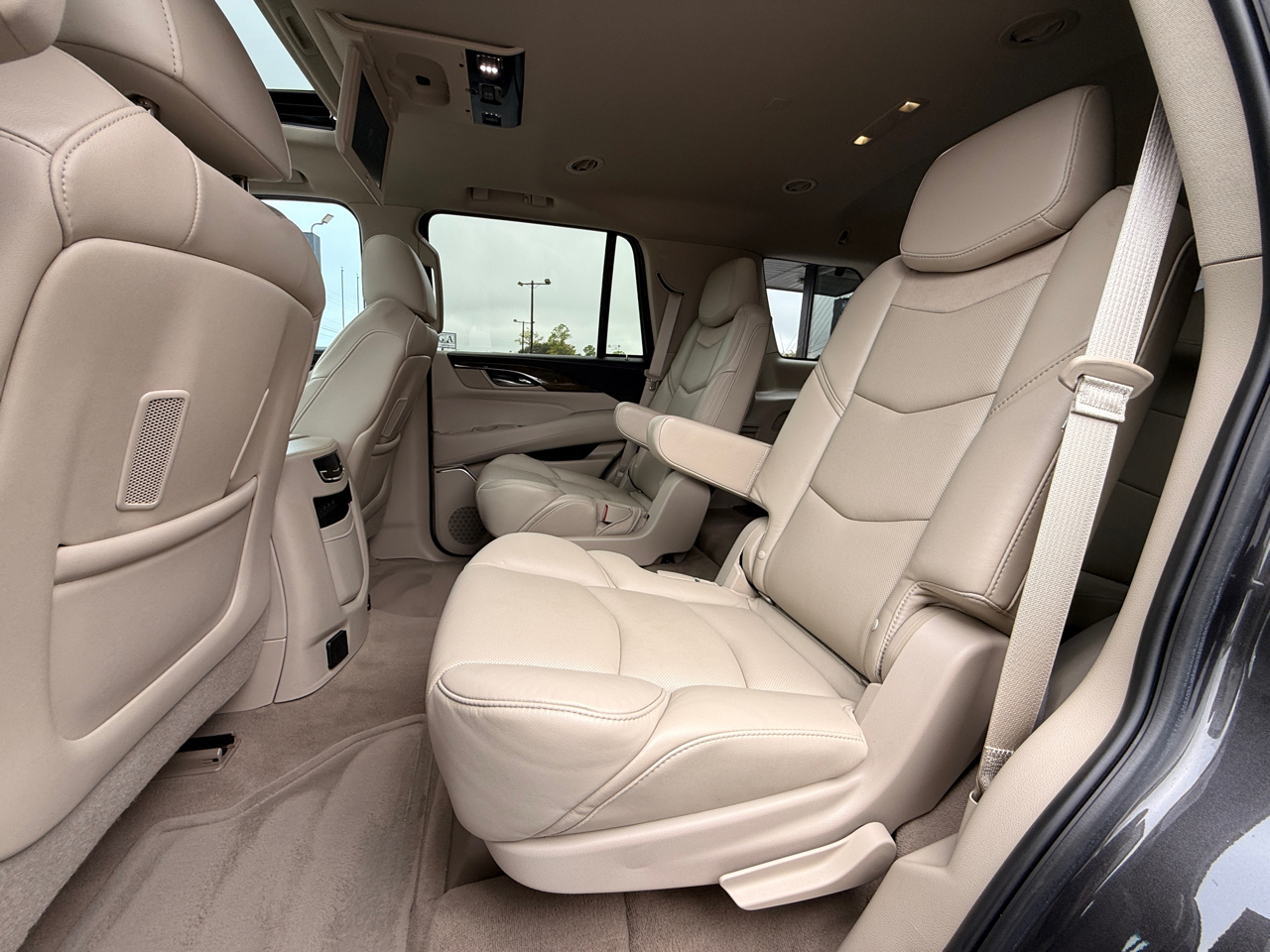 Cadillac Escalade Premium 2WD 2018 Cadillac Escalade Premium 2WD 2018