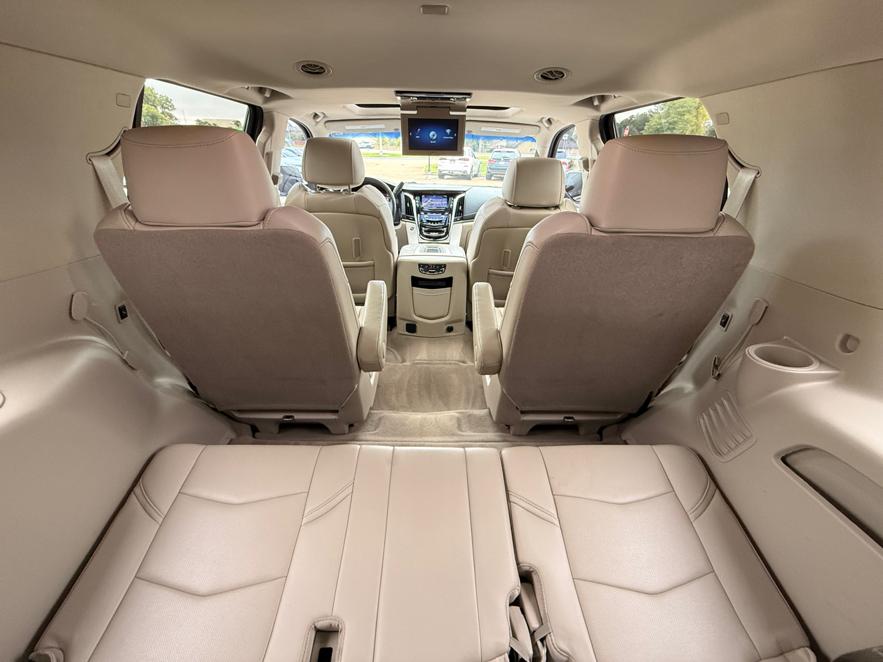 Cadillac Escalade Premium 2WD 2018 Cadillac Escalade Premium 2WD 2018