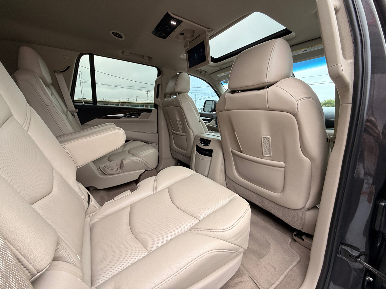 Cadillac Escalade Premium 2WD 2018 Cadillac Escalade Premium 2WD 2018