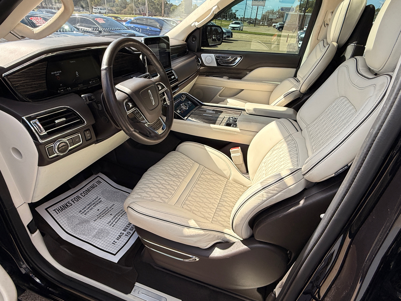 Lincoln Navigator Black Label 4WD 2020 Lincoln Navigator Black Label 4WD 2020