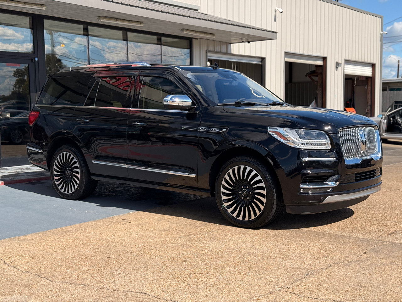 Lincoln Navigator Black Label 4WD 2020 Lincoln Navigator Black Label 4WD 2020