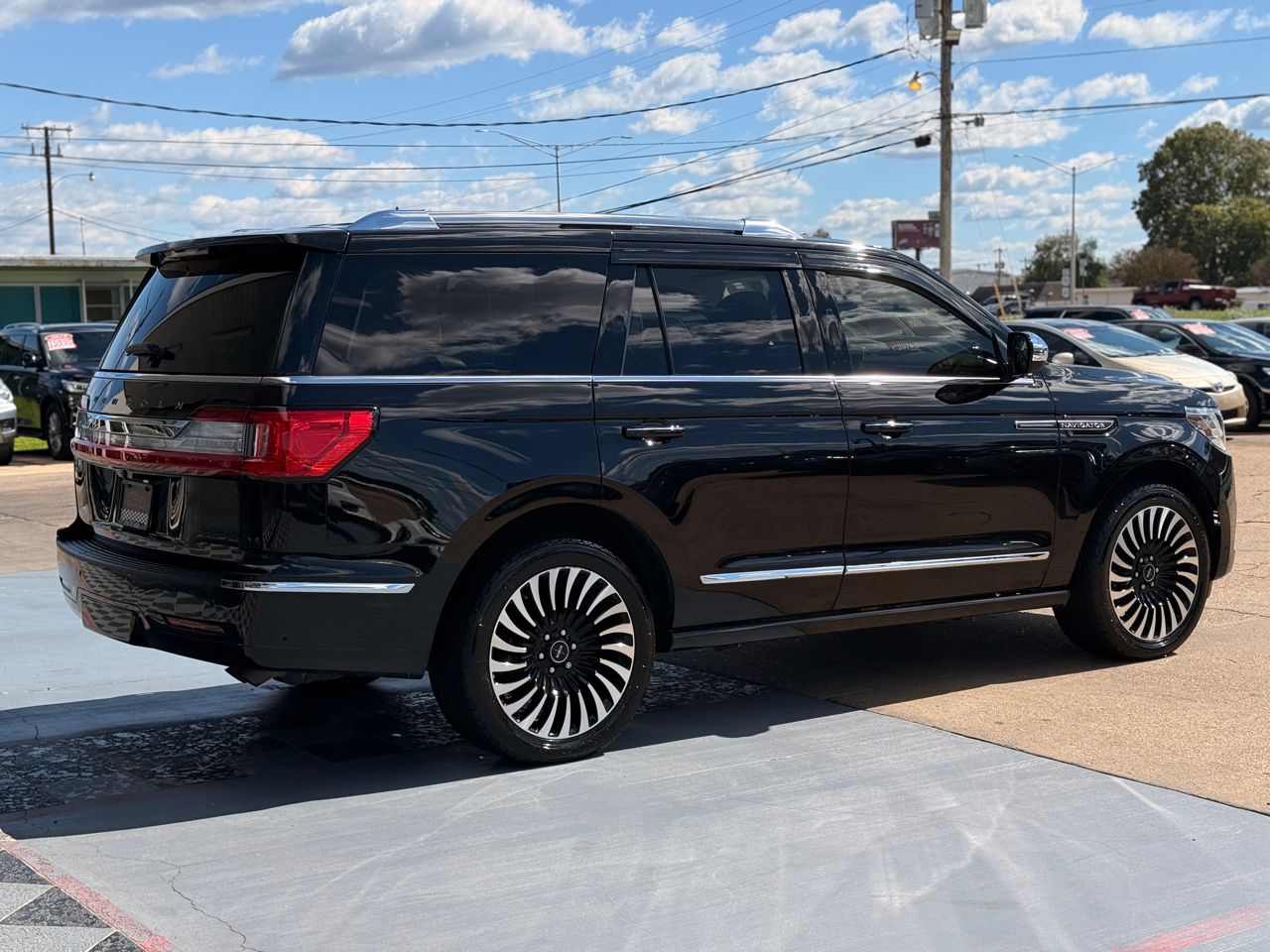 Lincoln Navigator Black Label 4WD 2020 Lincoln Navigator Black Label 4WD 2020