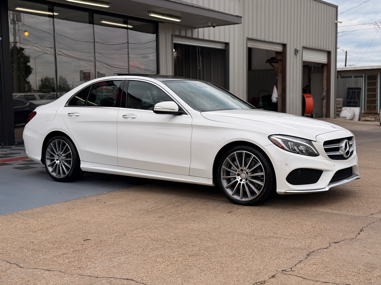 Mercedes-Benz C-Class C400 4MATIC Sedan 2015 Mercedes-Benz C-Class C400 4MATIC Sedan 2015