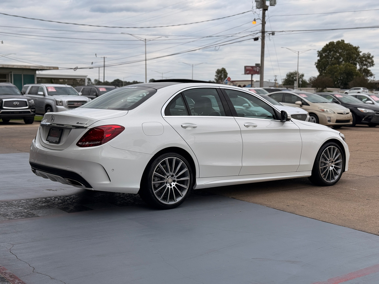 Mercedes-Benz C-Class C400 4MATIC Sedan 2015 Mercedes-Benz C-Class C400 4MATIC Sedan 2015