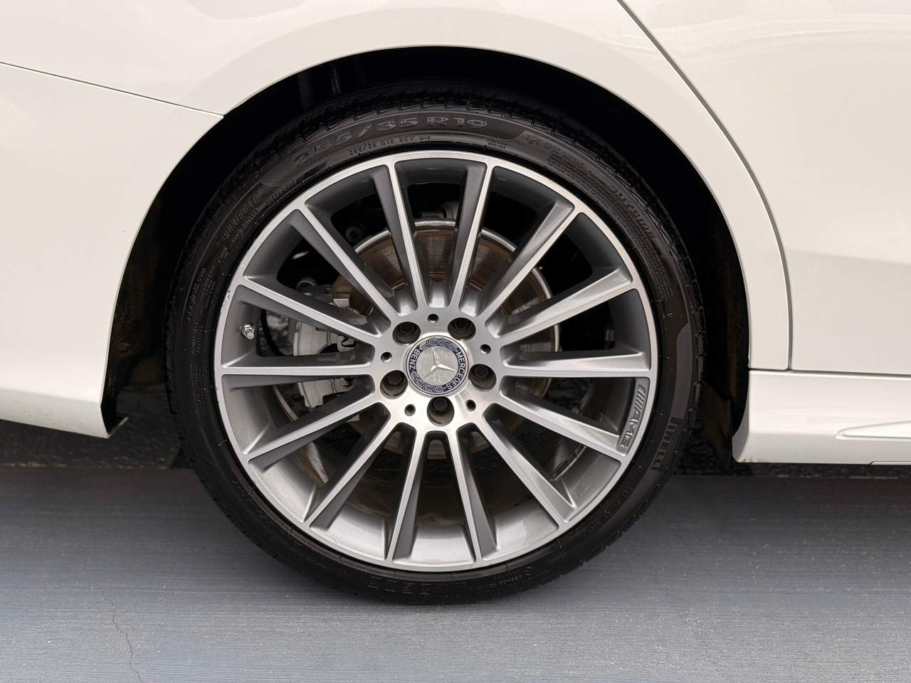 Mercedes-Benz C-Class C400 4MATIC Sedan 2015 Mercedes-Benz C-Class C400 4MATIC Sedan 2015