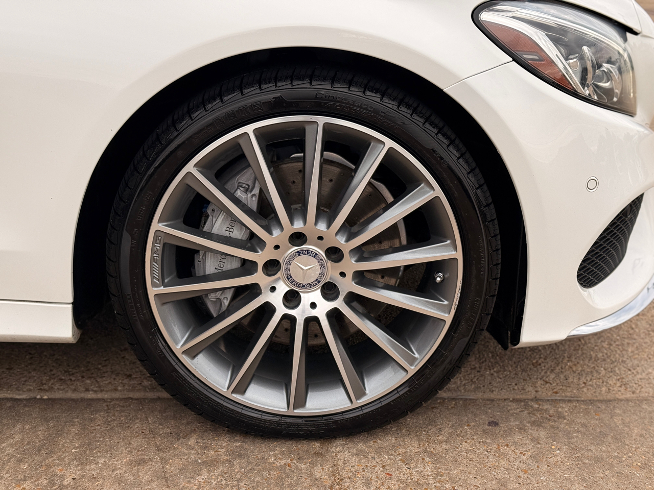 Mercedes-Benz C-Class C400 4MATIC Sedan 2015 Mercedes-Benz C-Class C400 4MATIC Sedan 2015