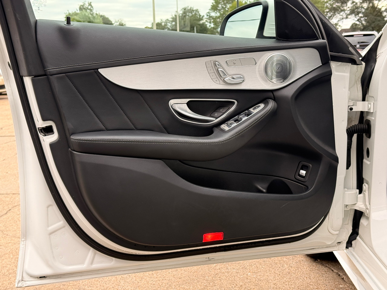 Mercedes-Benz C-Class C400 4MATIC Sedan 2015 Mercedes-Benz C-Class C400 4MATIC Sedan 2015