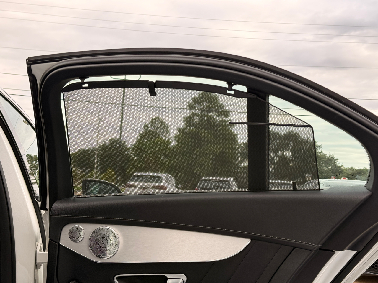 Mercedes-Benz C-Class C400 4MATIC Sedan 2015 Mercedes-Benz C-Class C400 4MATIC Sedan 2015