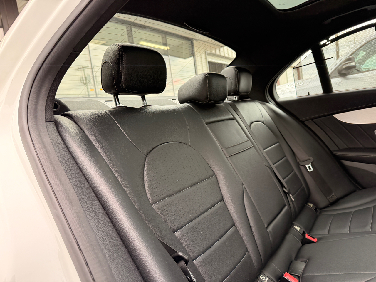 Mercedes-Benz C-Class C400 4MATIC Sedan 2015 Mercedes-Benz C-Class C400 4MATIC Sedan 2015