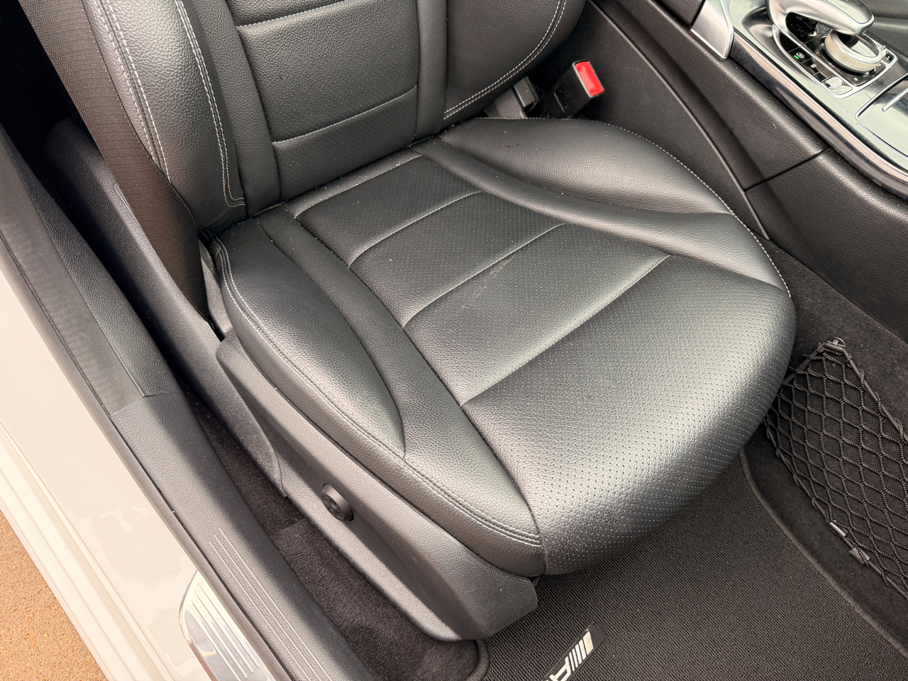 Mercedes-Benz C-Class C400 4MATIC Sedan 2015 Mercedes-Benz C-Class C400 4MATIC Sedan 2015