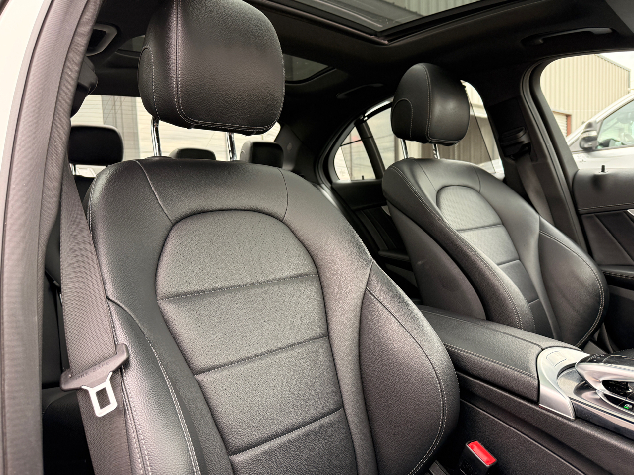 Mercedes-Benz C-Class C400 4MATIC Sedan 2015 Mercedes-Benz C-Class C400 4MATIC Sedan 2015