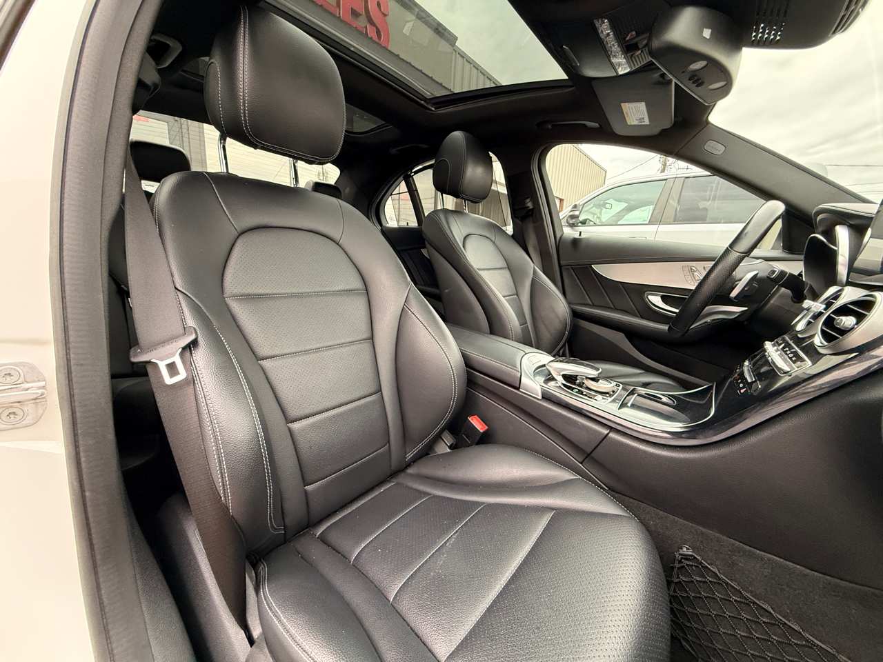 Mercedes-Benz C-Class C400 4MATIC Sedan 2015 Mercedes-Benz C-Class C400 4MATIC Sedan 2015