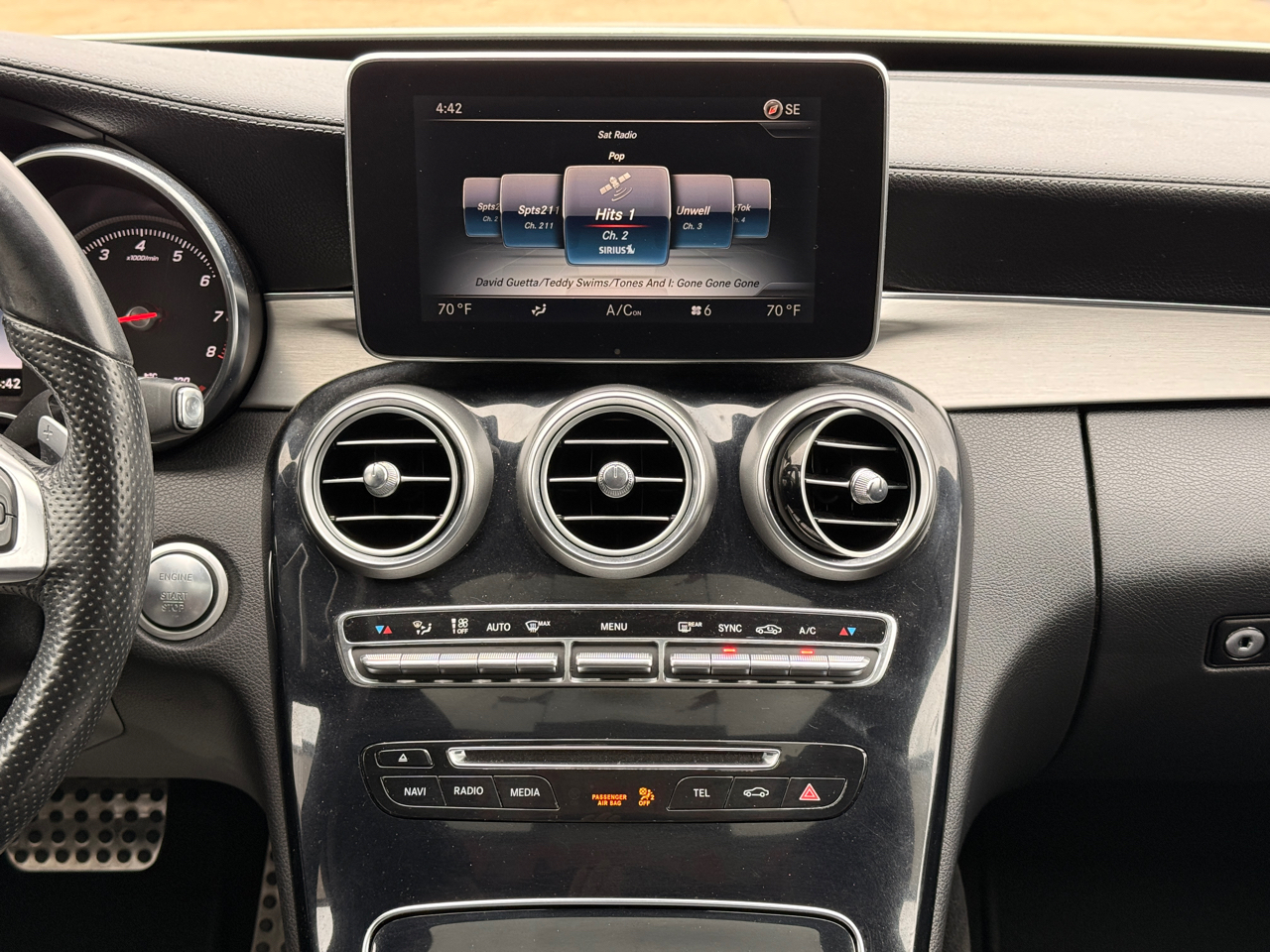 Mercedes-Benz C-Class C400 4MATIC Sedan 2015 Mercedes-Benz C-Class C400 4MATIC Sedan 2015