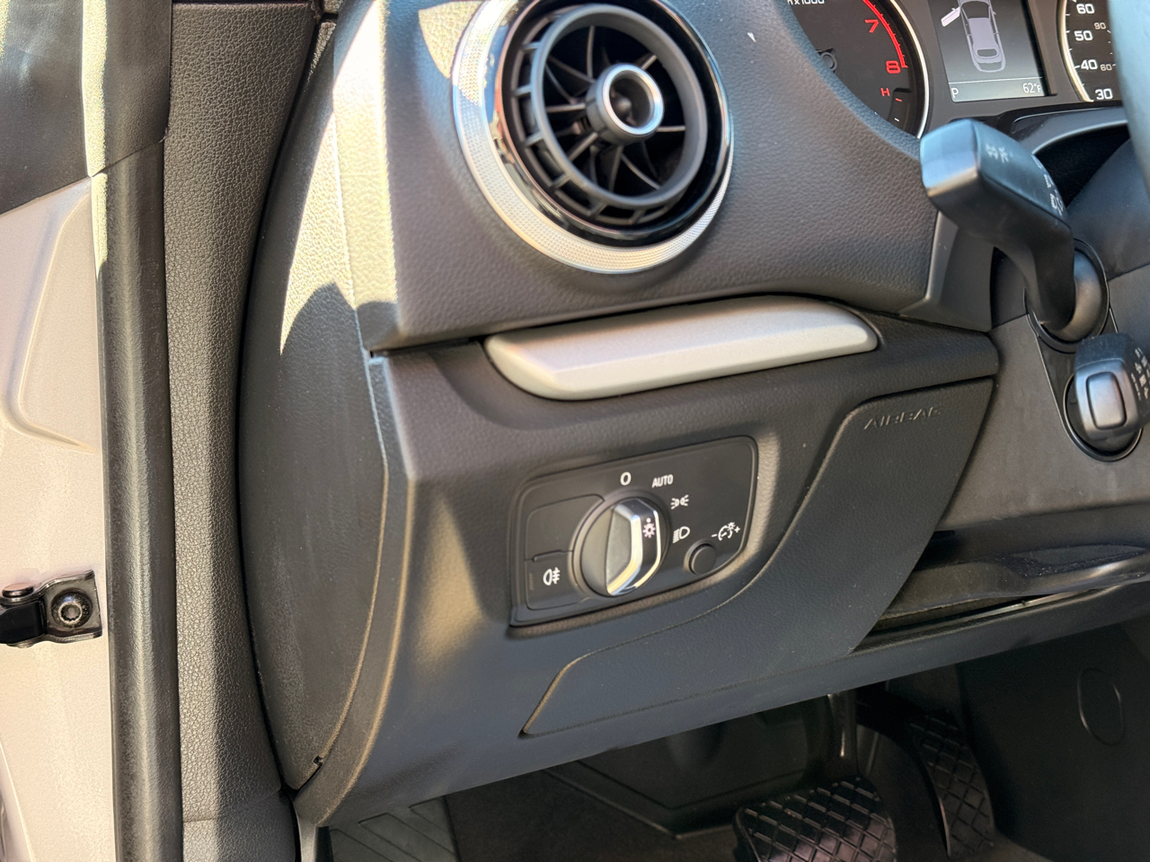 Audi A3 1.8T Premium Cabriolet FWD S tronic 2016 Audi A3 1.8T Premium Cabriolet FWD S tronic 2016