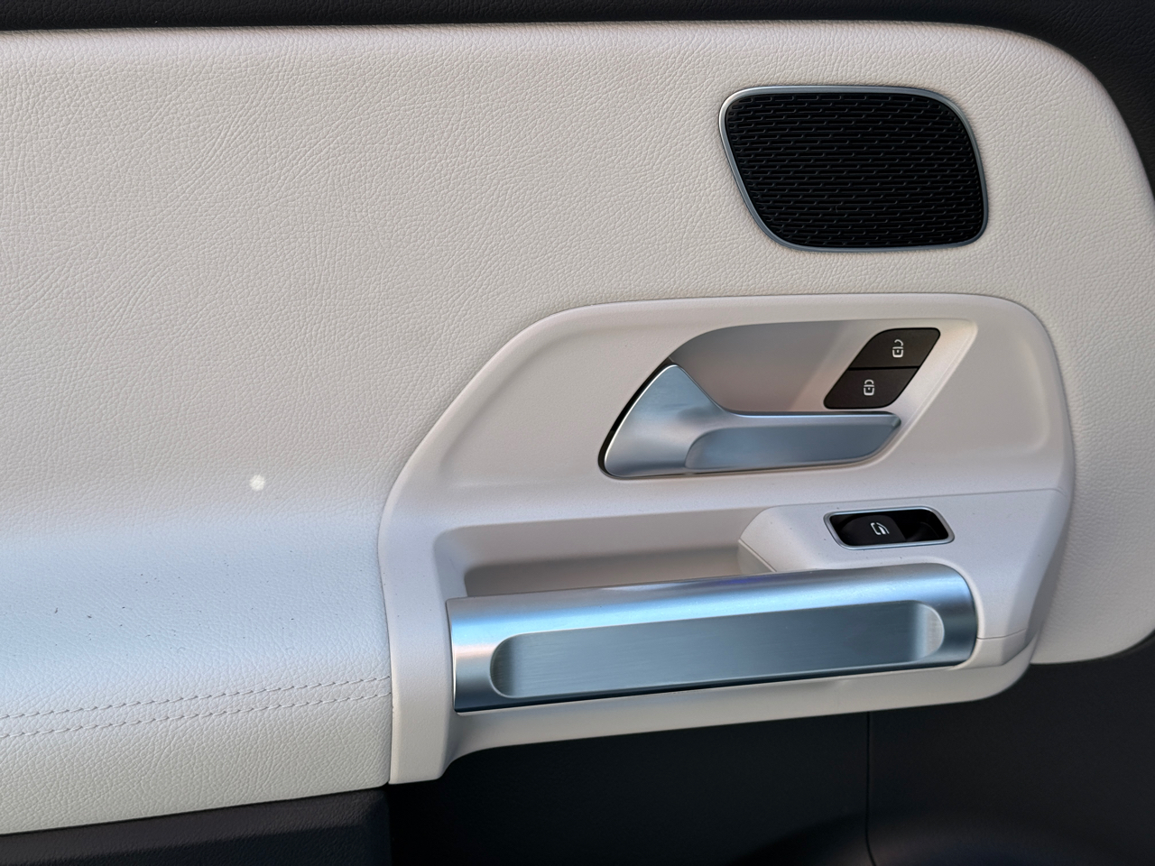 Mercedes-Benz GLB-Class GLB 250 2022 Mercedes-Benz GLB-Class GLB 250 2022