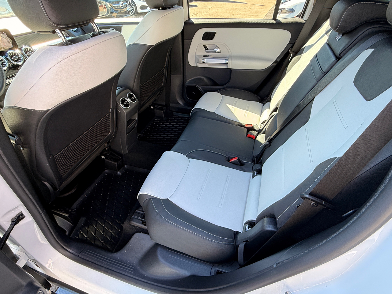 Mercedes-Benz GLB-Class GLB 250 2022 Mercedes-Benz GLB-Class GLB 250 2022