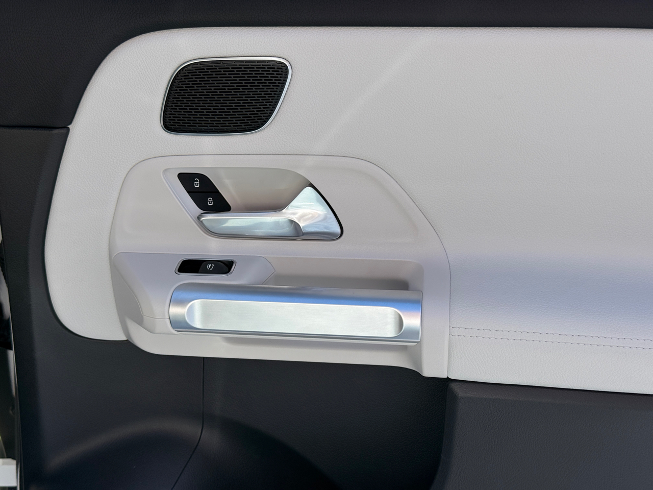 Mercedes-Benz GLB-Class GLB 250 2022 Mercedes-Benz GLB-Class GLB 250 2022