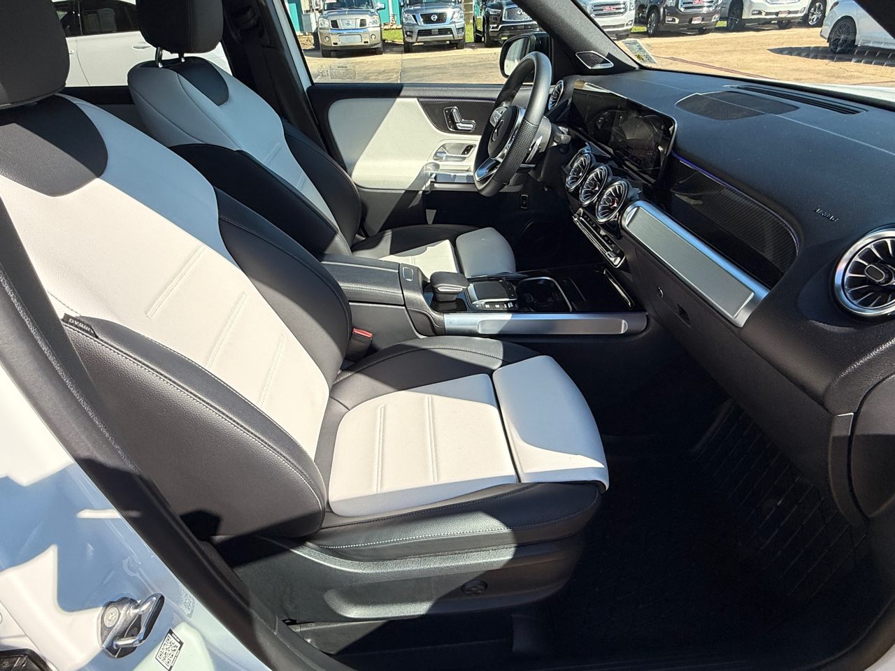 Mercedes-Benz GLB-Class GLB 250 2022 Mercedes-Benz GLB-Class GLB 250 2022