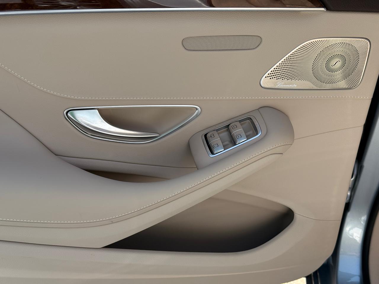 Mercedes-Benz S-Class S550 2016