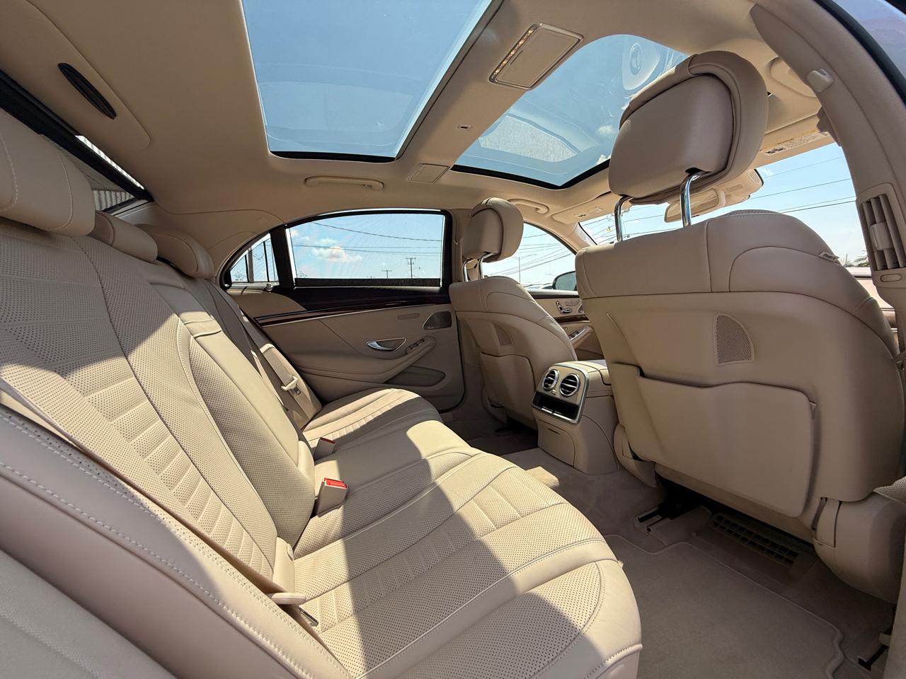 Mercedes-Benz S-Class S550 2016