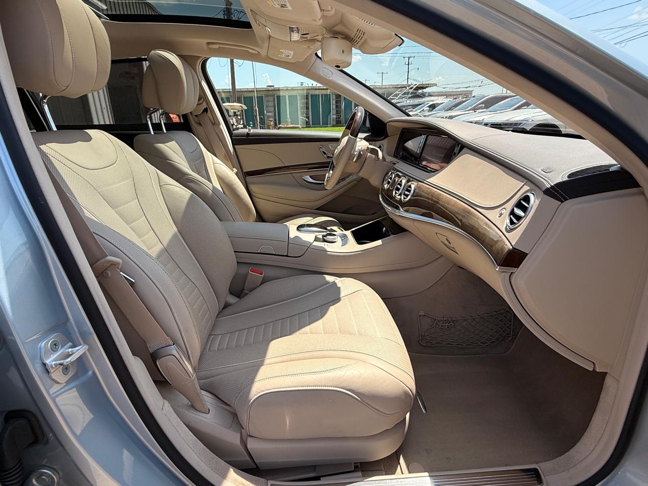 Mercedes-Benz S-Class S550 2016
