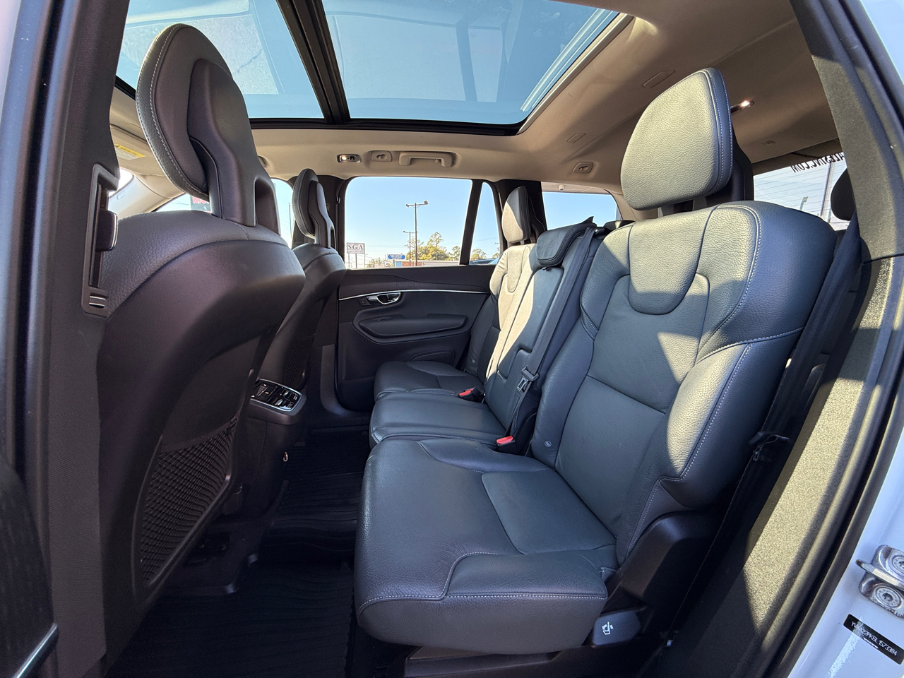 Volvo XC90 T6 Momentum AWD 2020