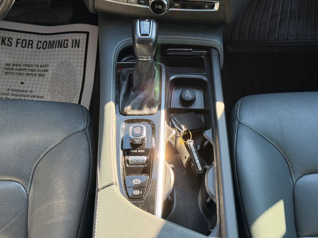 Volvo XC90 T6 Momentum AWD 2020