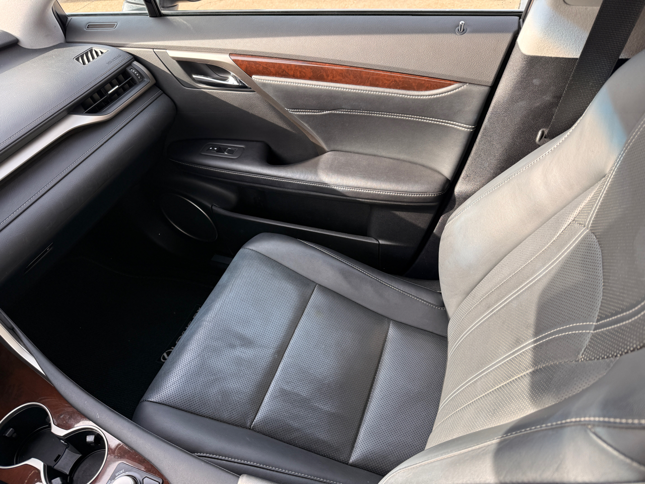 Lexus RX 350 FWD 2016