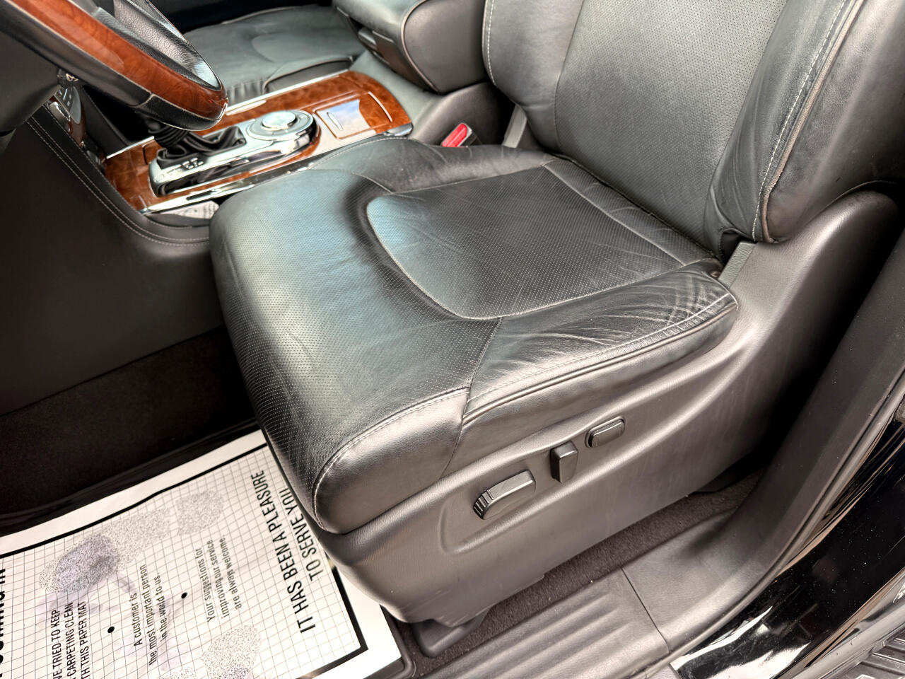 Infiniti QX80 LUXE 2019