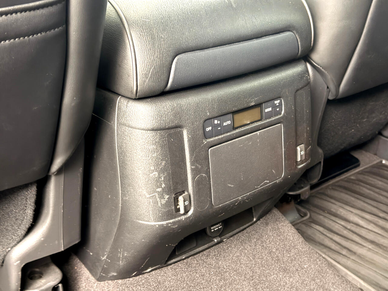 Infiniti QX80 LUXE 2019