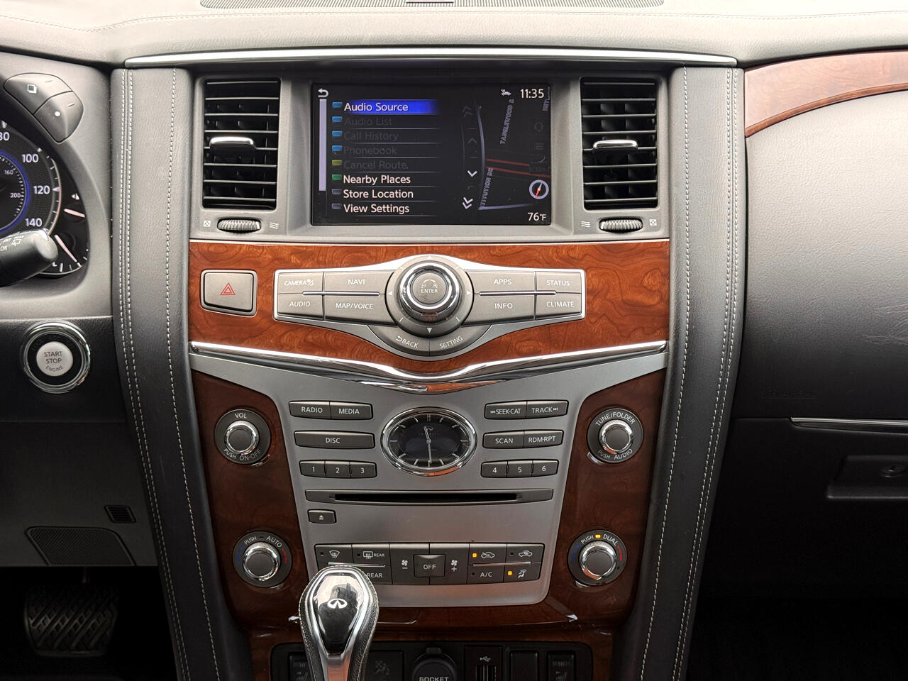 Infiniti QX80 LUXE 2019