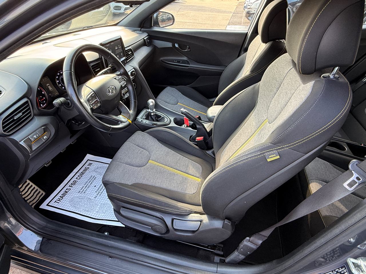 Hyundai Veloster Turbo R-Spec 6M 2019