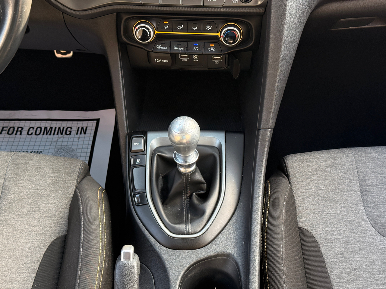 Hyundai Veloster Turbo R-Spec 6M 2019