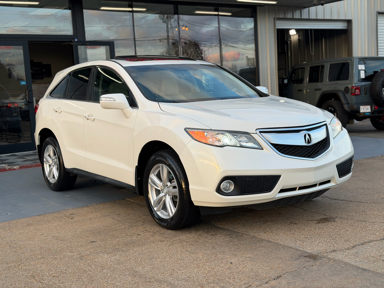 Acura RDX 6-Spd AT w/ Technology Package 2015
