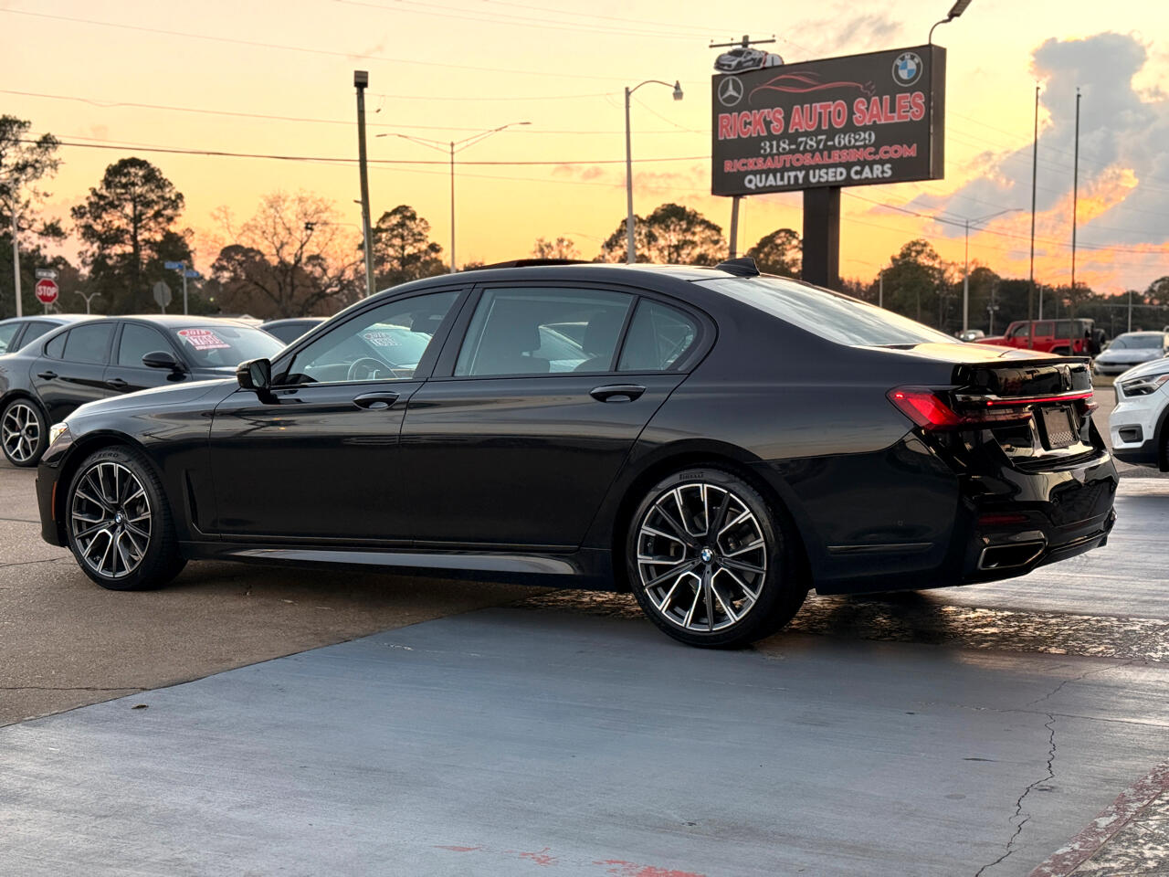 BMW 7-Series 740i 2022