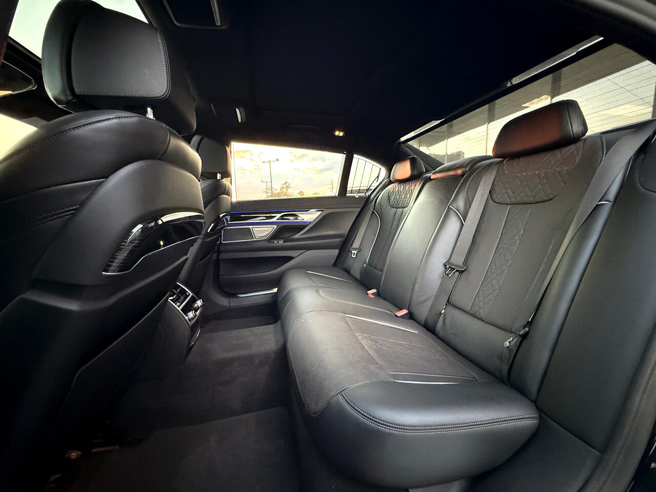 BMW 7-Series 740i 2022