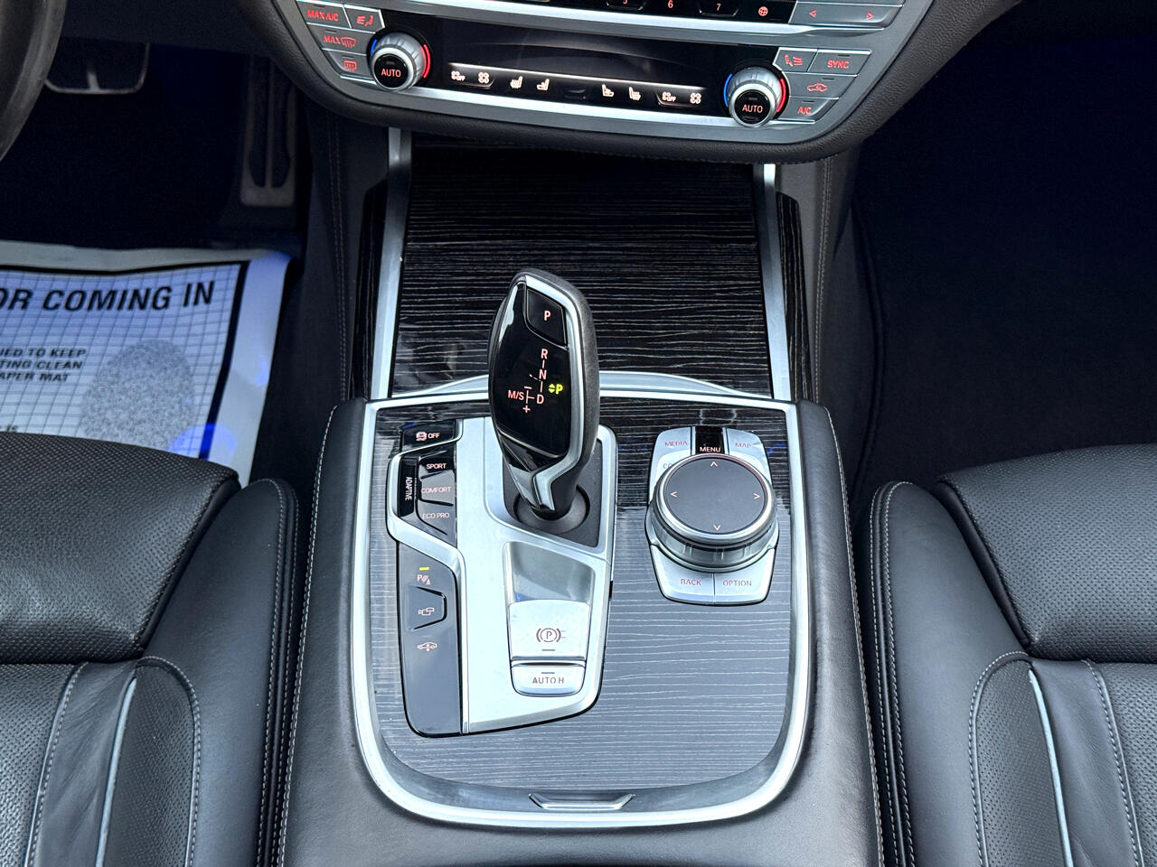 BMW 7-Series 740i 2022