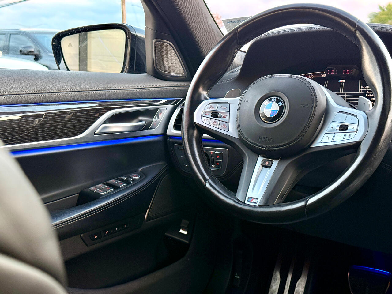 BMW 7-Series 740i 2022