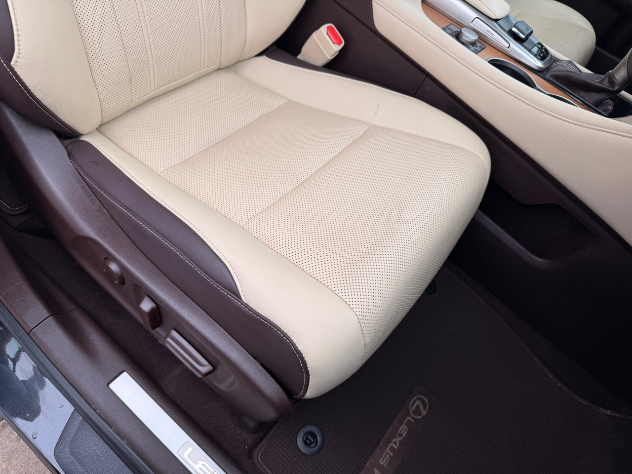 Lexus RX 350 FWD 2016