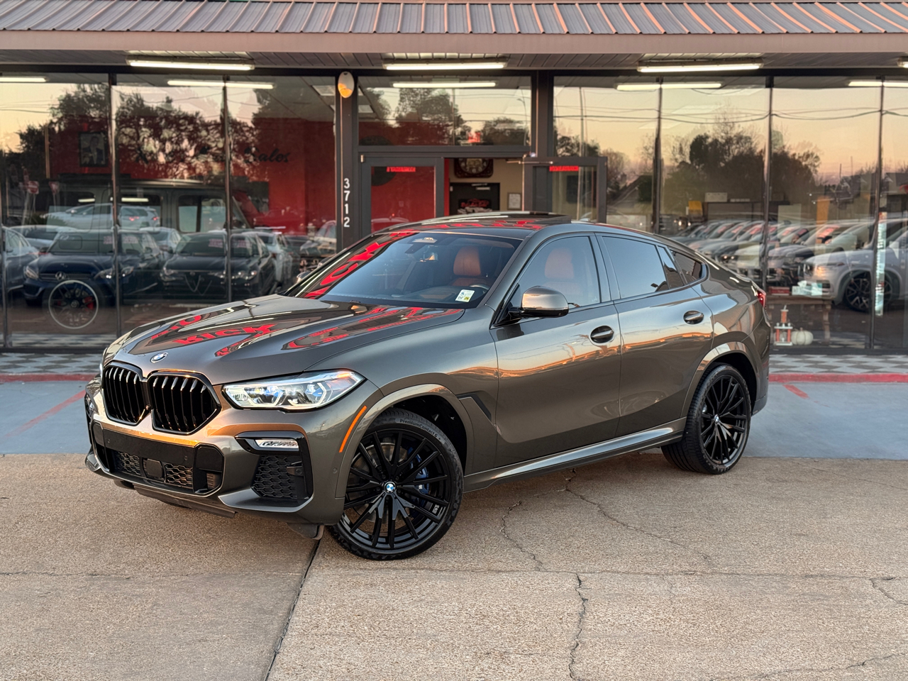 BMW X6 M50i 2021