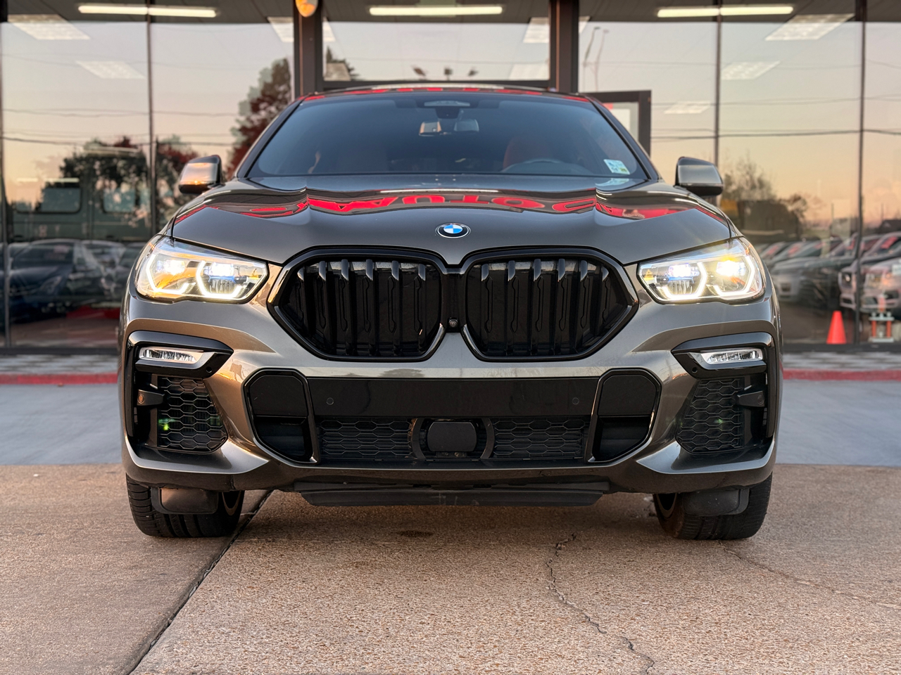 BMW X6 M50i 2021