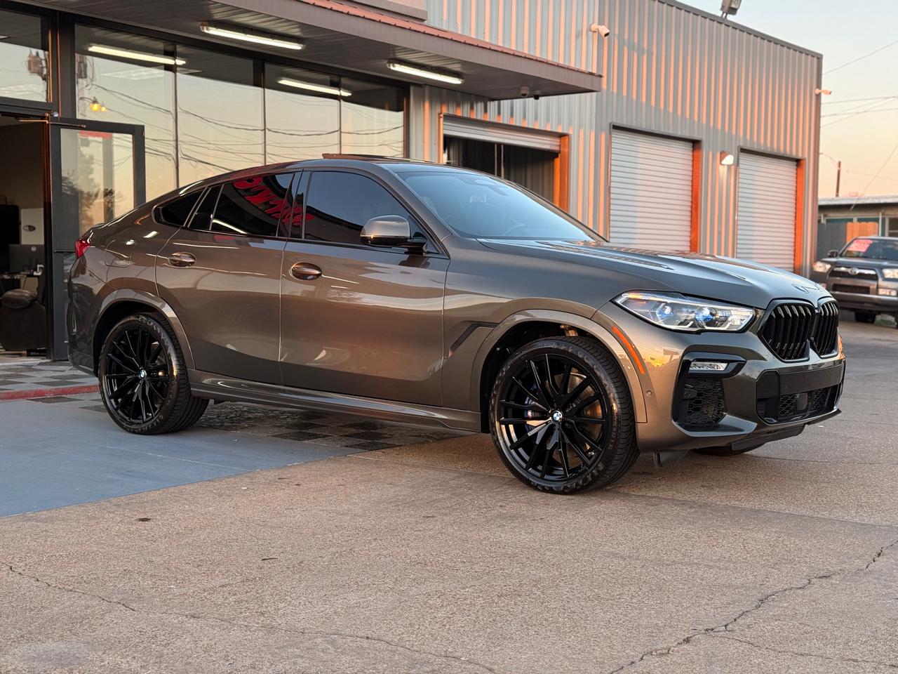 BMW X6 M50i 2021