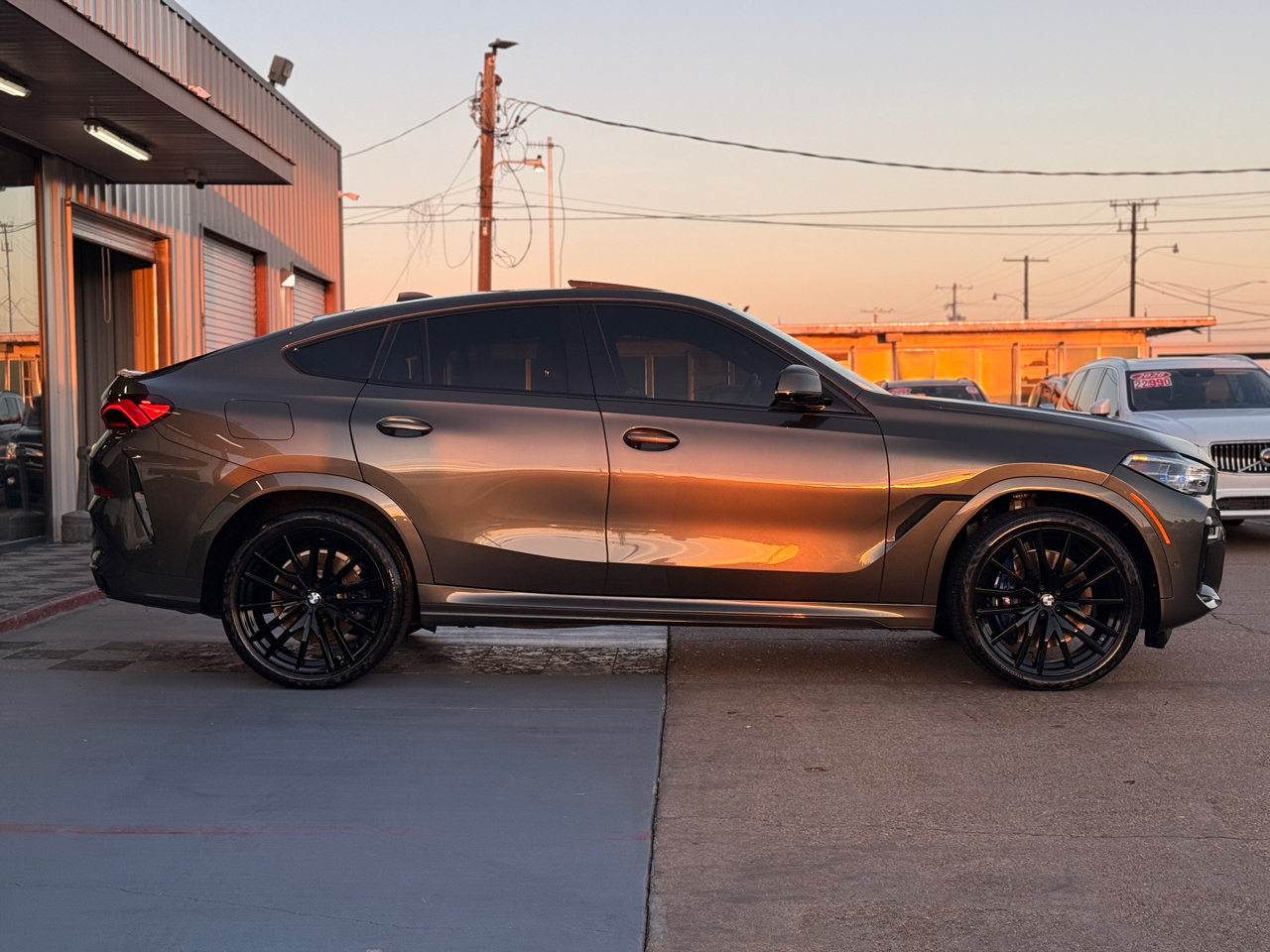 BMW X6 M50i 2021