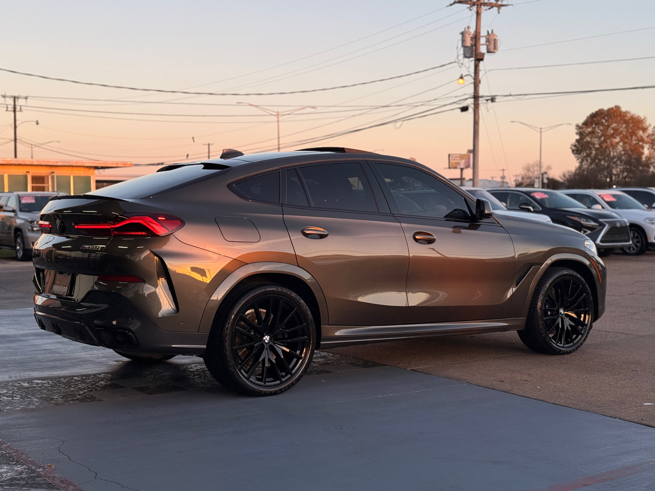 BMW X6 M50i 2021